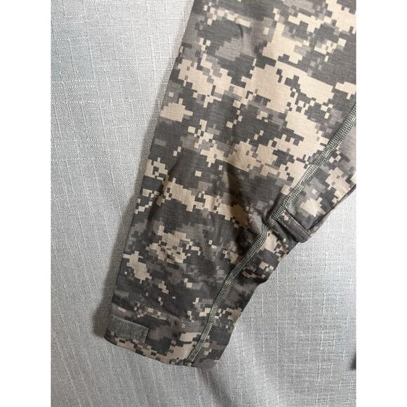Army Combat Shirt Flame Resistant Size Medium Team Soldier Camo Tactical Long - Picture 9 of 11